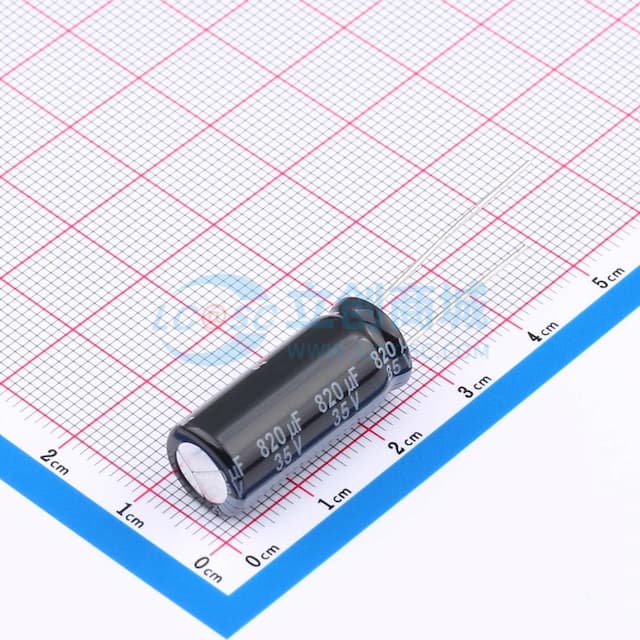 820uF ±20% 35V实物图