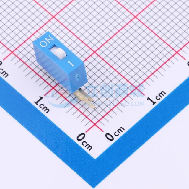蓝色1PIN立式直插侧拨拨码开关 【拨码】实物图