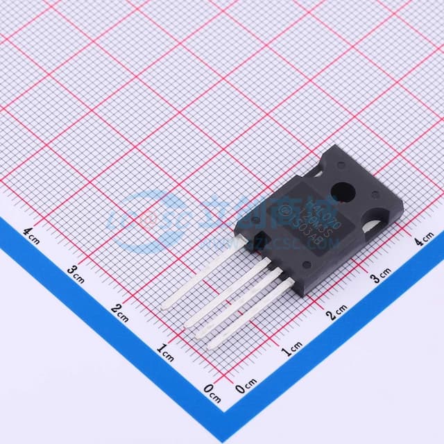 NVH4L070N120M3S实物图