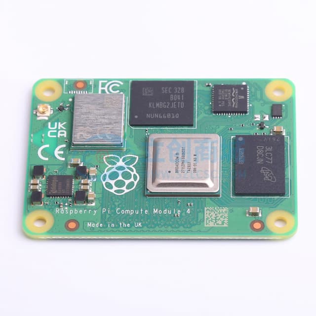 树莓派 Raspberry Pi Compute Module 4实物图