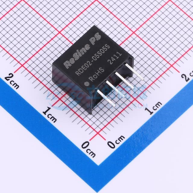 工作温度 -40℃~105℃，效率高达 80%，小型 SIP/DIP 封装的隔离电源模块实物图