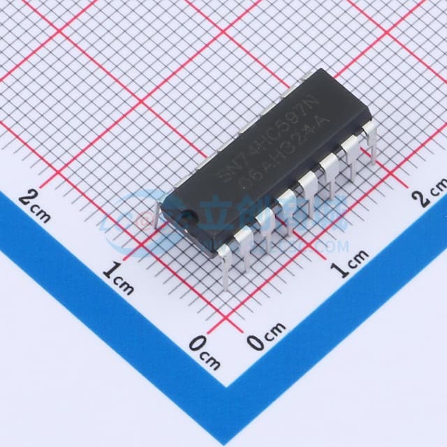带输入触发器的8位移位寄存器实物图
