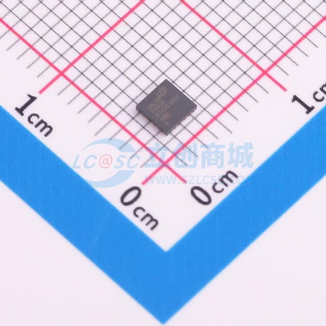 32位Arm Cortex-M0+单片机，带AES-128、PDMA、DIV等外设，高达64KB Flash和16KB SRAM实物图