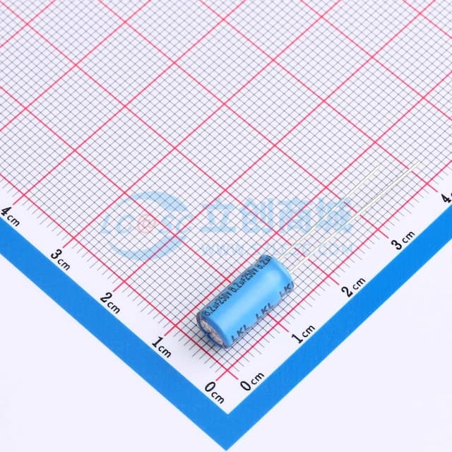 8.2uF ±20% 250V实物图
