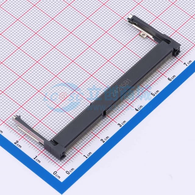 SODDR3  204PIN H5.2MM实物图