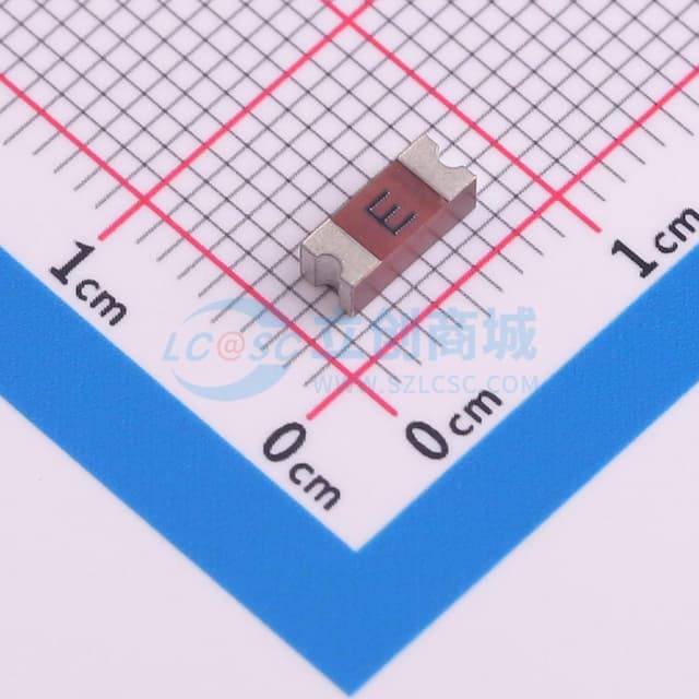 250V贴片式保险丝实物图