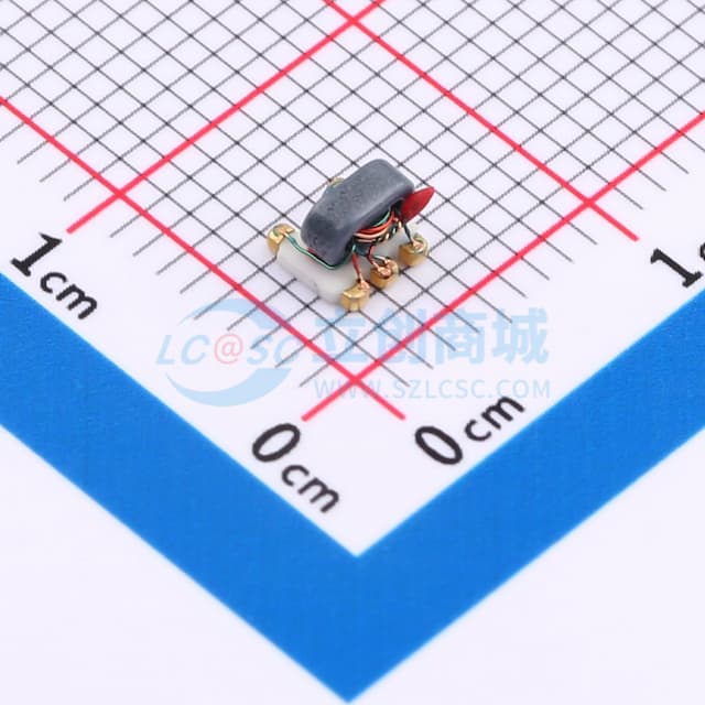 0.3-200MHz,SMT,50Ω,1:1阻抗比,巴伦变压器实物图