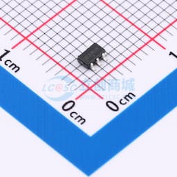 300 mA 低 dropout 电压调节器缩略图