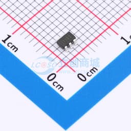 采用微型封装、响应时间为4.5 ns的轨到轨高速比较器缩略图