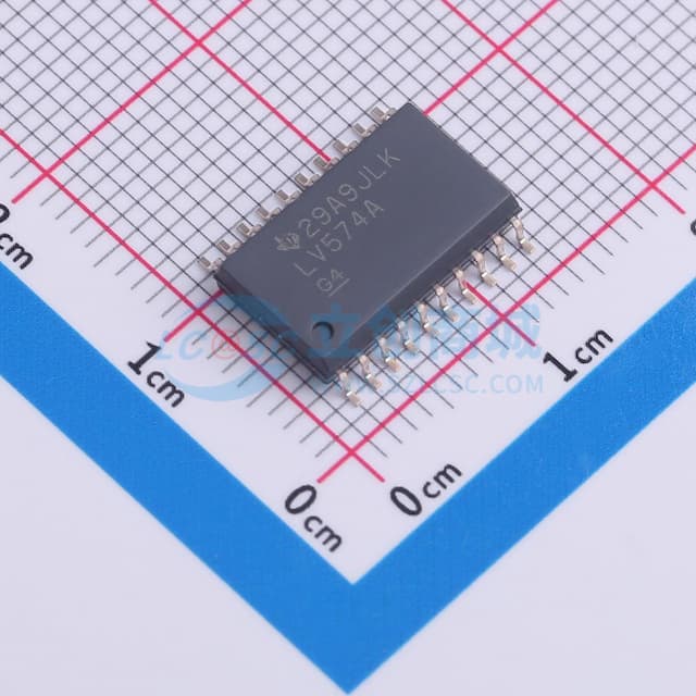 具有三态输出的八路边沿触发D类触发器实物图