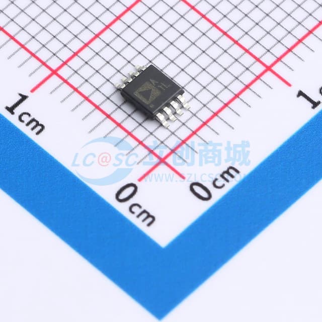 超精密，36 V，2.8 nV/√Hz 双轨至轨输出运放实物图