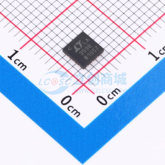 具 1.5% 电流匹配准确度的 6 串 30mA LED 驱动器实物图