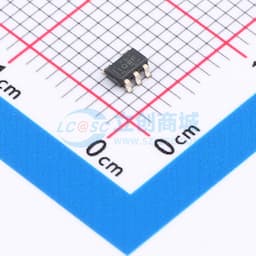 具有使能功能的 200mA、超低 IQ、高精度、低压降稳压器缩略图