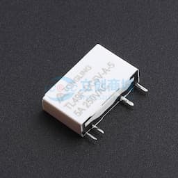 PCB继电器，5A触点切换能力，触点和线圈间介质电压3kV缩略图
