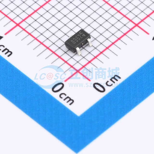 带自诊断功能的霍尔效应开关锁存型IC实物图