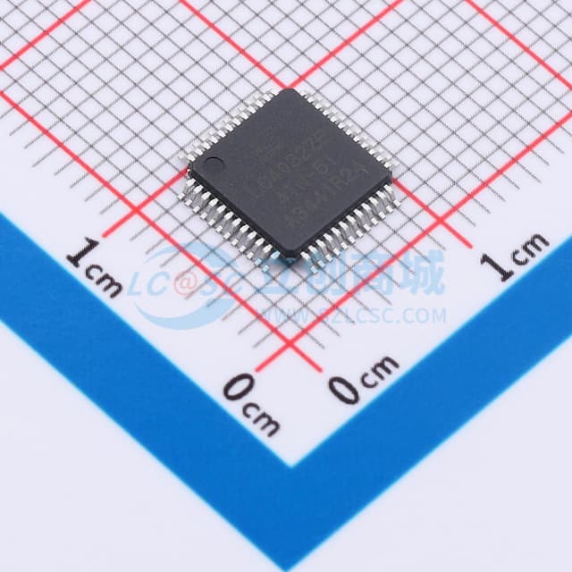 LC4032ZE 4TN48C实物图