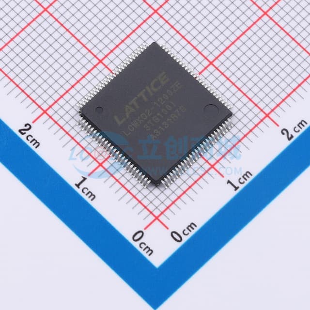 LCMXO2 1200ZE 3TG100I实物图