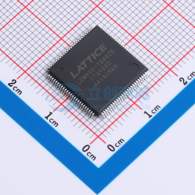 LCMXO2 1200ZE 1TG100C实物图