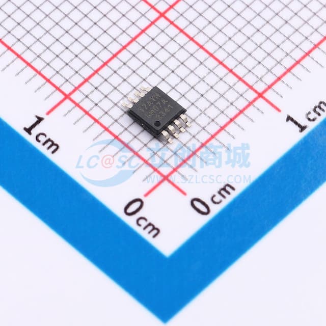 AT30TSE758A-XM8M-T实物图