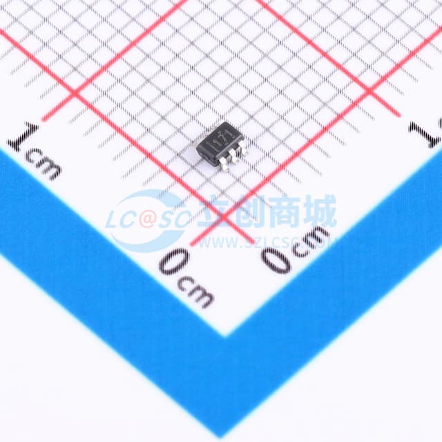 INA215CQDCKRQ1实物图