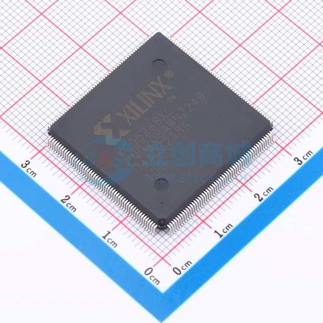 - XC95288XL 10PQG208I实物图