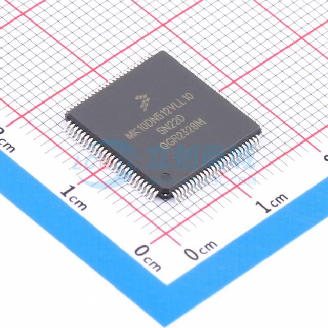 低功耗硬件触摸传感器接口，含模拟模块、内存及通信接口的芯片实物图