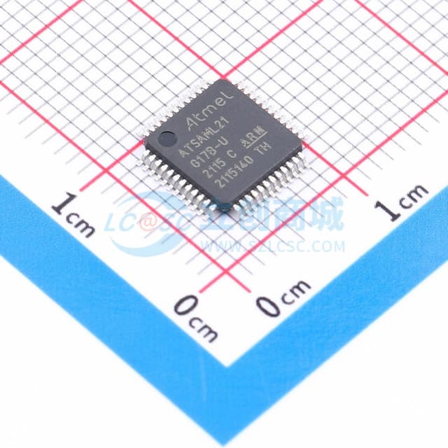 ATSAML21G17B-AUT实物图