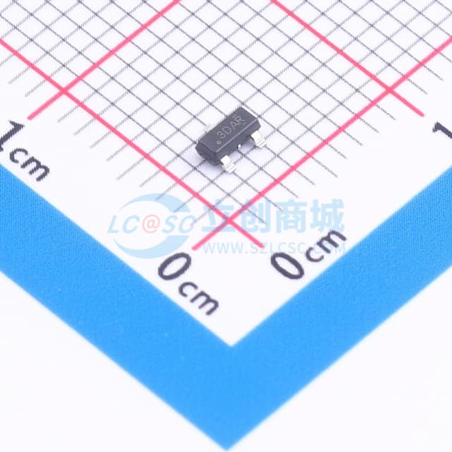 低功耗和小尺寸电源电压监控器实物图